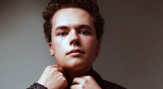 Vsevolod Zavidov in concerto - Serie Zaffiro