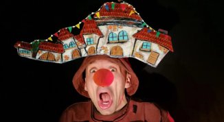 Pulcetta dal naso rosso, spettacolo per bambini di e con Valentino Dragano