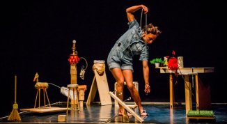 Gretel, di e con Clara Storti