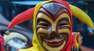 Carnevale 2026 a Riomaggiore con sfilata in maschera e giochi