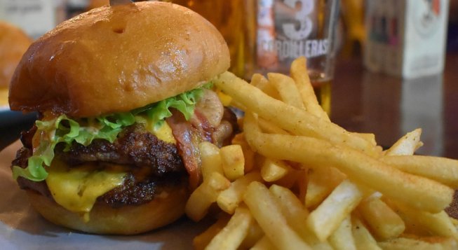 Hamburger ©Josuefontalvoexced