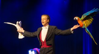 Supermagic Elementi in scena al Teatro Alfieri