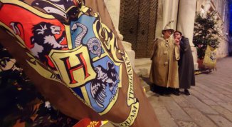 Genova come Hogwarts: alla scoperta dei simboli segreti tra i caruggi