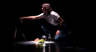 Medea(s), di e con Yasmine Deroui