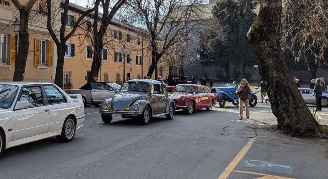 ©facebook.com/veterancarclubligure