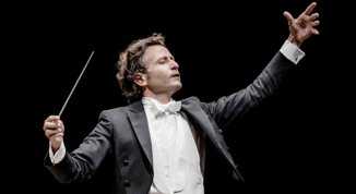 Filarmonica della Scala in concerto, dirige Gustavo Gimeno con Jörgen van Rijen al trombone
