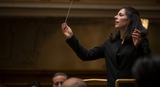 Filarmonica della Scala in concerto con Antoine Tamestit, dirige Marie Jacquot