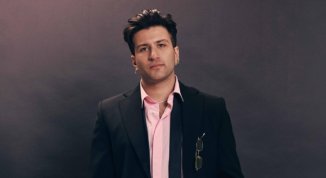 Eddie Brock con Avvoltoi a Sanremo 2026. Analisi del testo e pagella