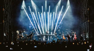 Symphony of Caos, lo show di Asco Dj tra musica sinfonica ed elettronica al Porto Antico di Genova