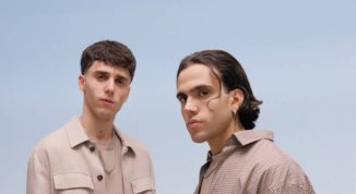 LDA a Aka 7even con Poesie Clandestine a Sanremo 2026. Analisi del testo e pagella