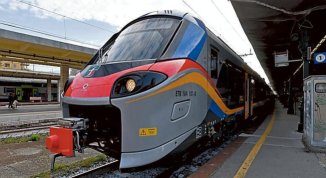 Scioperi trasporti febbraio 2026: calendario stop aerei, treni e bus