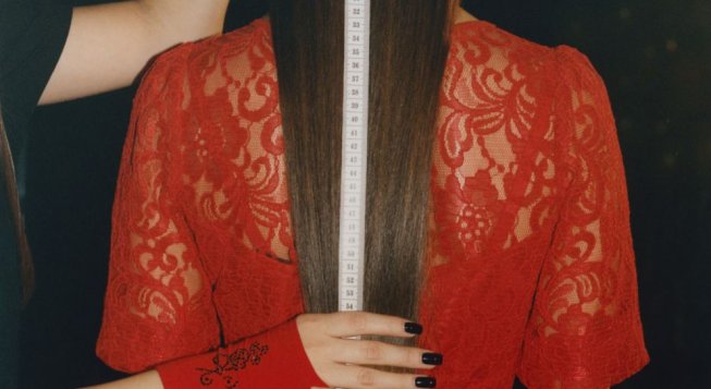 Francesca Allen, Plaukai, 2025