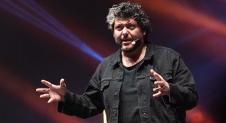 Matti da Legare in scena al Teatro Gioiello