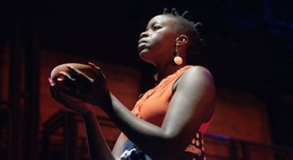 Zayo, di Esie Mensah