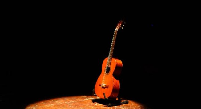 Esteve, la chitarra di Fabrizio De André