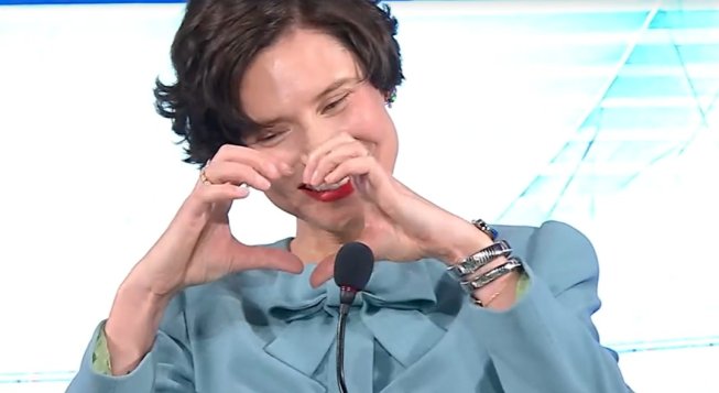 Bianca Balti durante la conferenza stampa