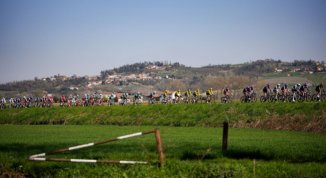 Milano-Torino 2026, partenza della gara ciclistica