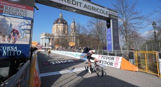 Milano-Torino 2026, arrivo a Superga della gara ciclistica