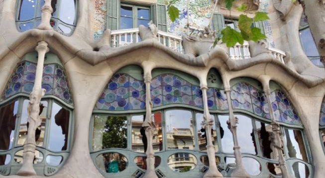 Casa Mila ©sightalks, wikipedia commons