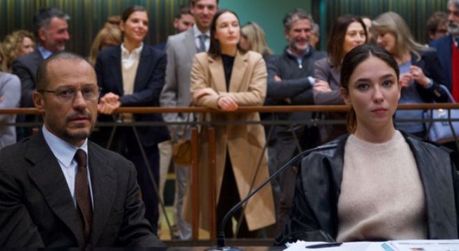 Stefano Accorsi e Matilda De Angelis in La lezione