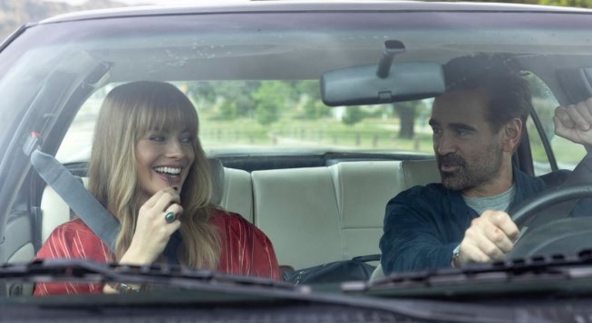 Margot Robbie e Colin Farrell in A big bold beautiful journey