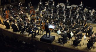 Orchestra di Padova e del Veneto in concerto con Livia Rado, dirige Marco Angius