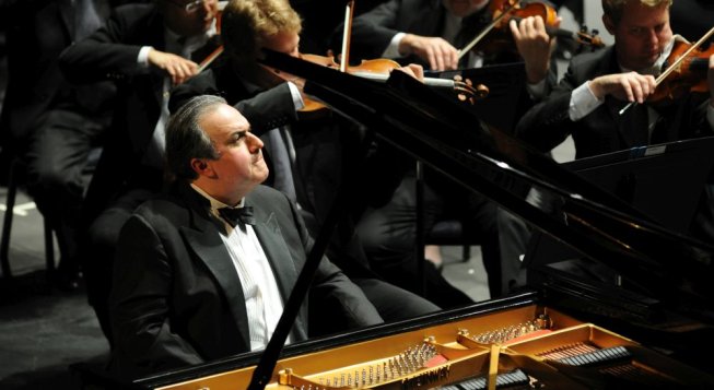 Yefim Bronfman © Frank Stewart