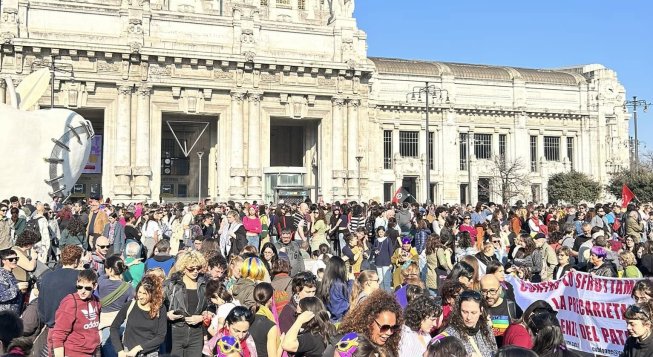 Corteo dell'8 marzo 2025 © facebook.com/nonunadimenomilano