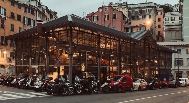 Mercato del Carmine ©facebook.com/mercatodelcarmine