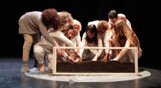 Madre nostra, spettacolo con le donne del centro per non subire violenza