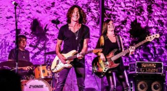 Stef Burns League in concerto