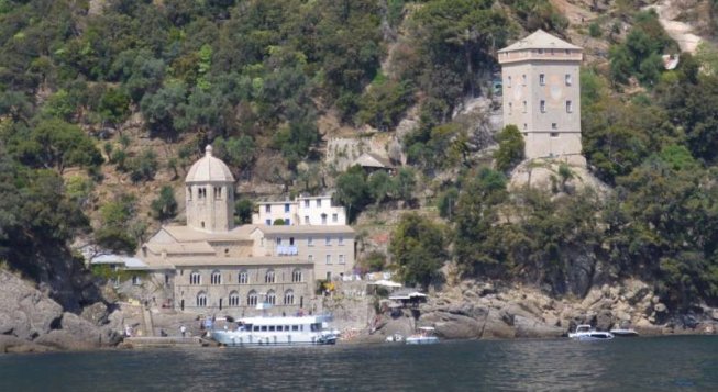 Abbazia di San Fruttuoso di Camogli © Ancila Mettekkatt