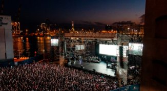 I Pirati dei Caruggi all'Arena del Mare del Porto Antico di Genova