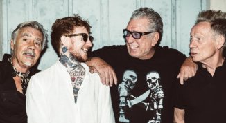 Sex Pistols feat. Frank Carter in concerto