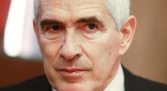 Pier Ferdinando Casini presenta il libro Al centro dell'aula, con Beppe Sala