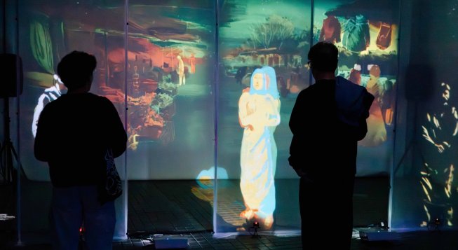 Insieme: così lontani, così vicini