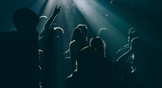 Tempo Easter Edition: dj-set con FiloQ, Sabrina Maragnani al Fela