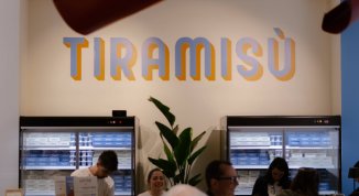A Torino un pop up store interamente dedicato al tiramisù, tra assaggi e golosità
