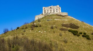 Genova tra acqua e pietra: escursione tra l'Acquedotto e il Forte Diamante di Foscolo