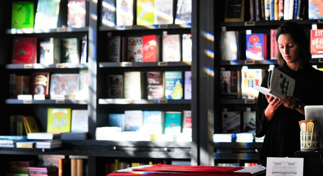 Libreria © Unsplash / Pj Accetturo