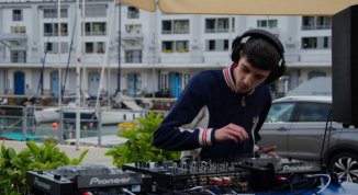 Domenicale #02: musica, incontro e intrattenimento al Mentelocale Bistrot Galata