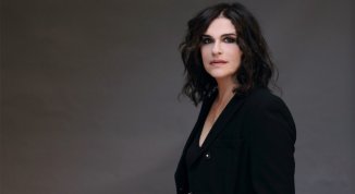 Women in love: monologhi in versi, Laura Marinoni legge Roberto Mussapi