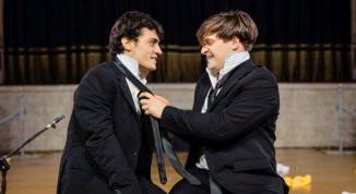 Come nei giorni migliori, con Alessandro Bandini, Alfonso De Vreese e la regia di Leonardo Lidi