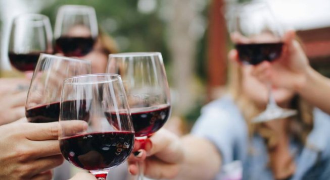 Aperitivo © Kelsey Knight/unsplash.com