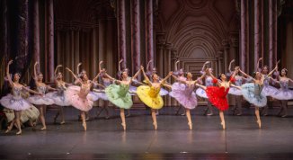 La Bella Addormentata, con l'Accademia Ucraina di Balletto e l'Orchestra Filarmonica Italiana