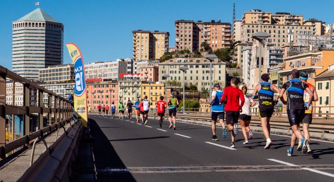 ©facebook.com/lamezzadigenova