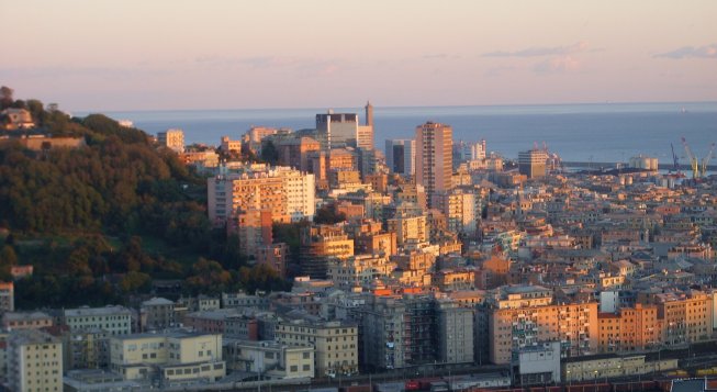 Sampierdarena ©Yoggysot, wikipedia commons