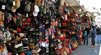 Fiera di Santa Zita a Genova 2026 con banchi alla Foce