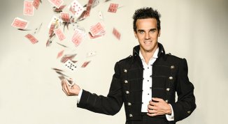 Luca Bono in L'Illusionista a La Spezia Estate Festival