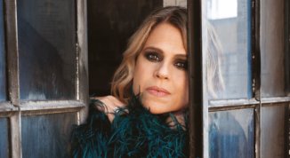 Tosca presenta il nuovo album Feminae: incontro e firmacopie - Il rito del Jazz